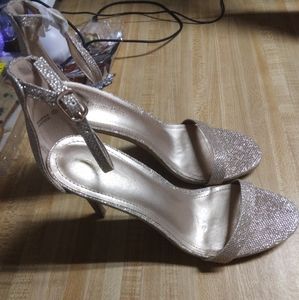 NWT!!! Dream Paris high heels